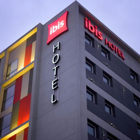 Hotel Ibis Trujillo Esterno foto